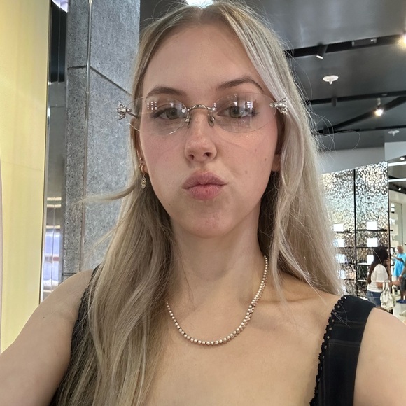 yanapaints